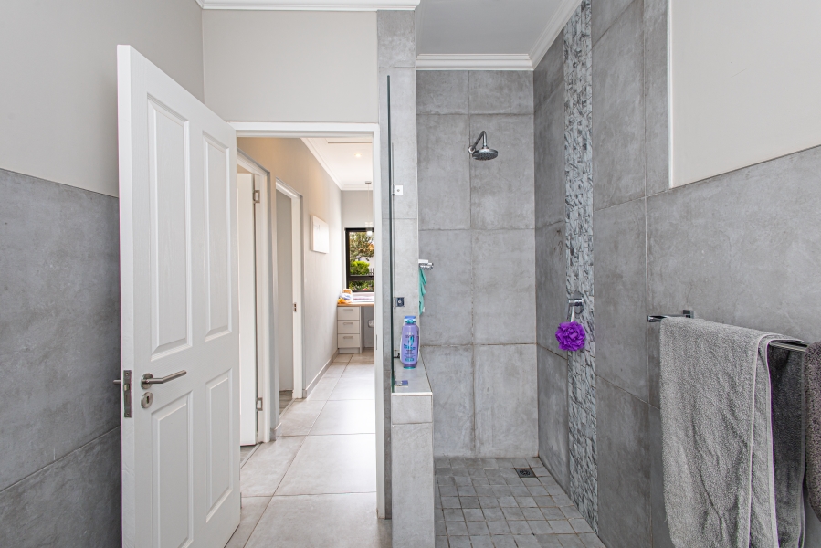 3 Bedroom Property for Sale in Langebaan Country Estate Western Cape